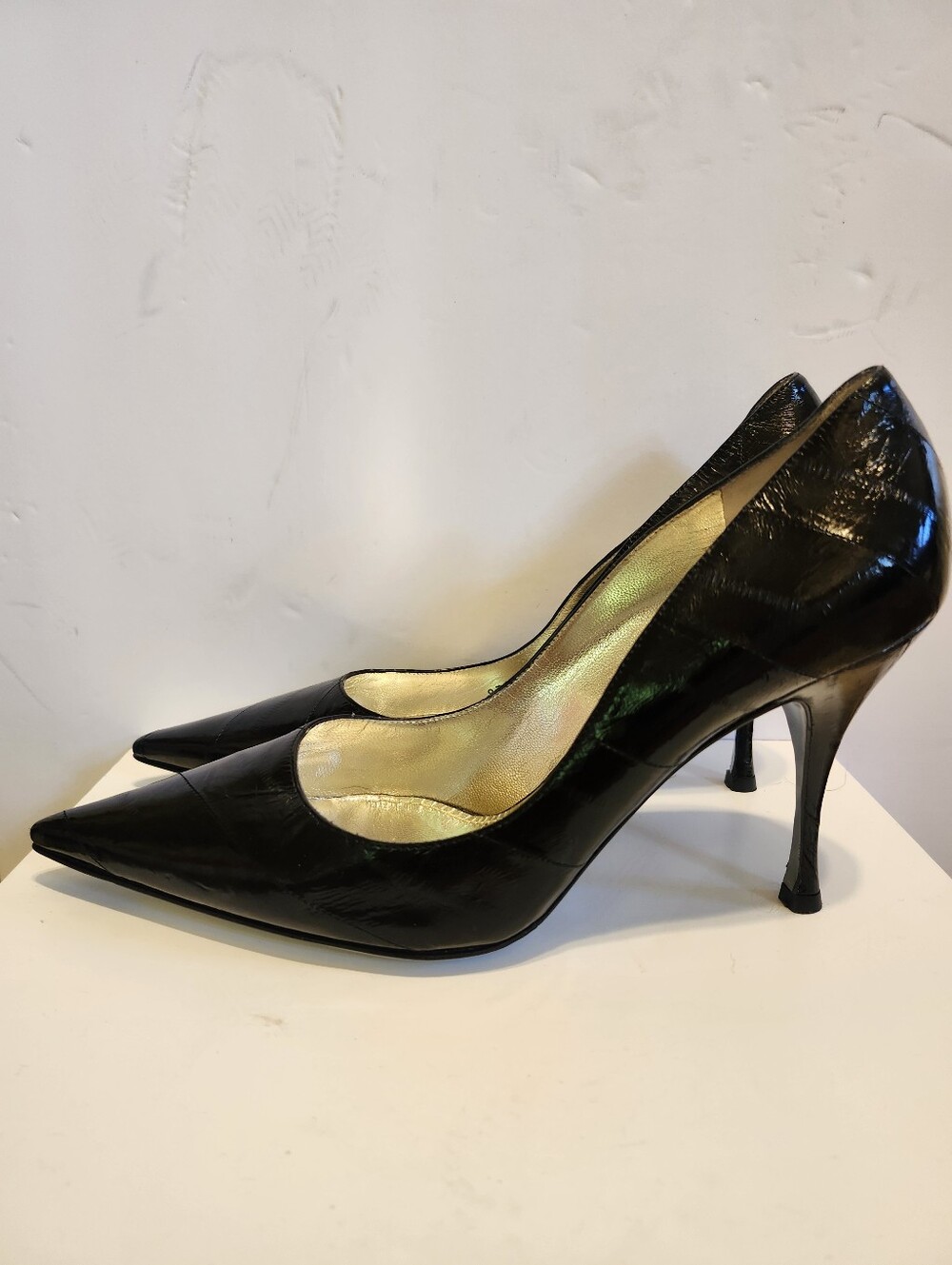 NWT Dolce & Gabbana Black Eelskin Pointed Toe Stiletto Pumps Sz.9/9.5 Ret.$795 - Picture 5 of 10